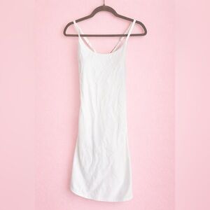 HALARA White dress with shorts